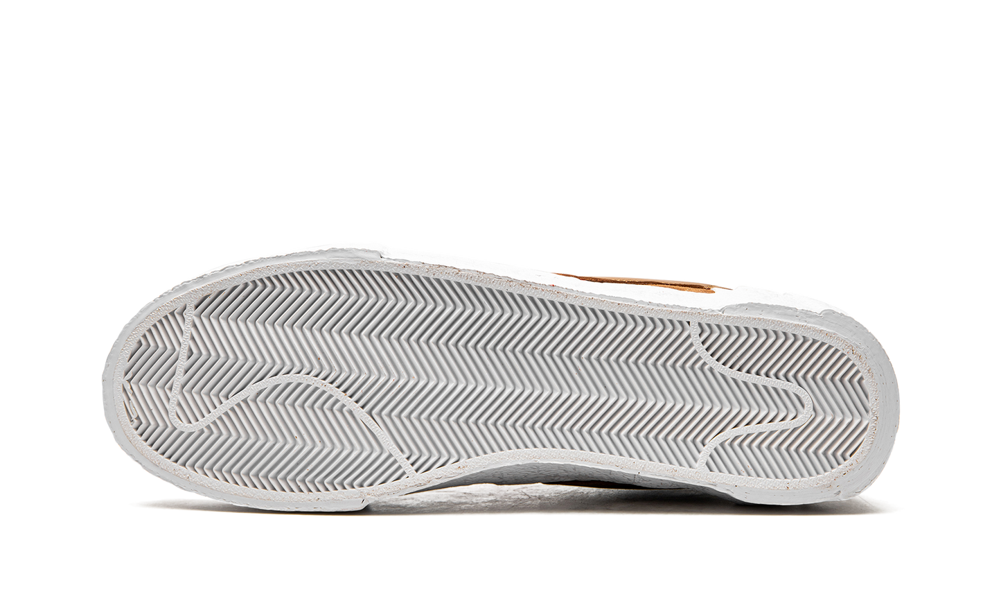 Blazer Low "Sacai - British Tan" DD1877 200