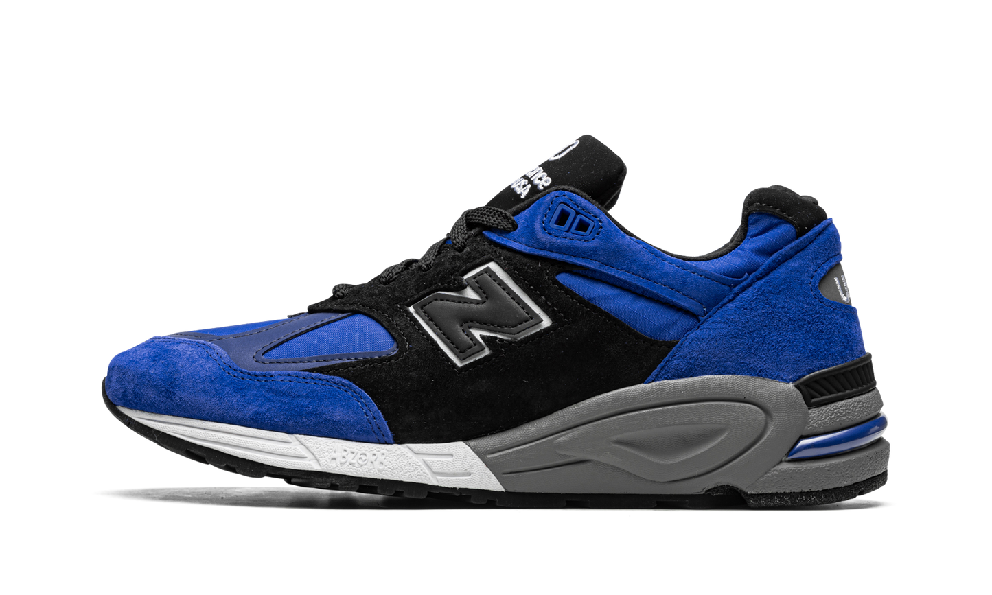 990v2 "Blue/Black" M990PL2
