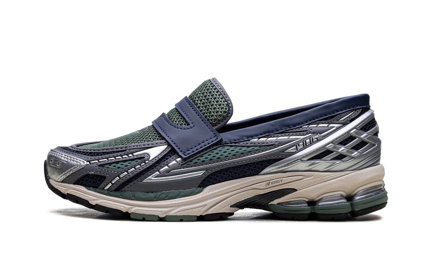 1906L "Silver Metallic Dark Juniper" U1906LOA