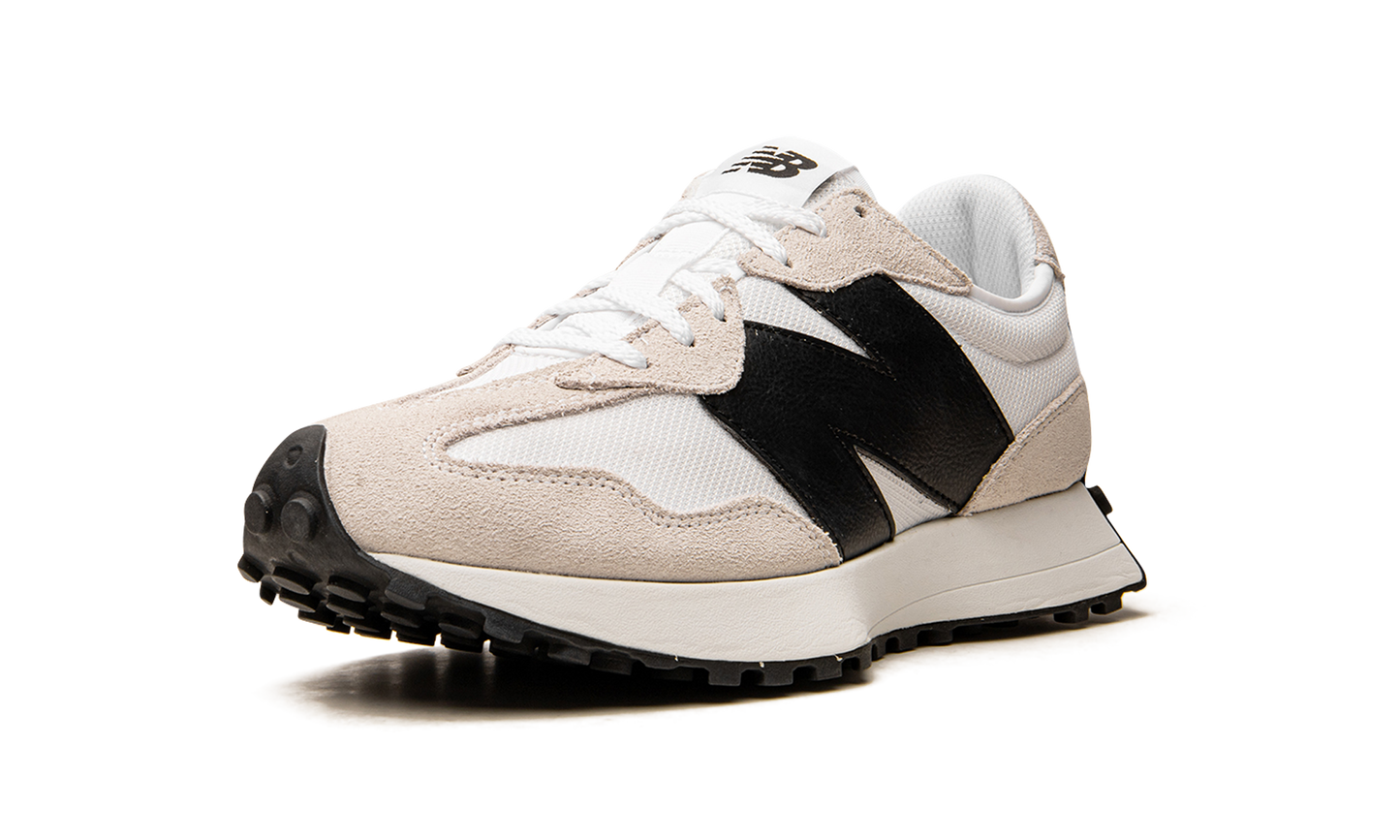 327 "White / Black" MS327CWB