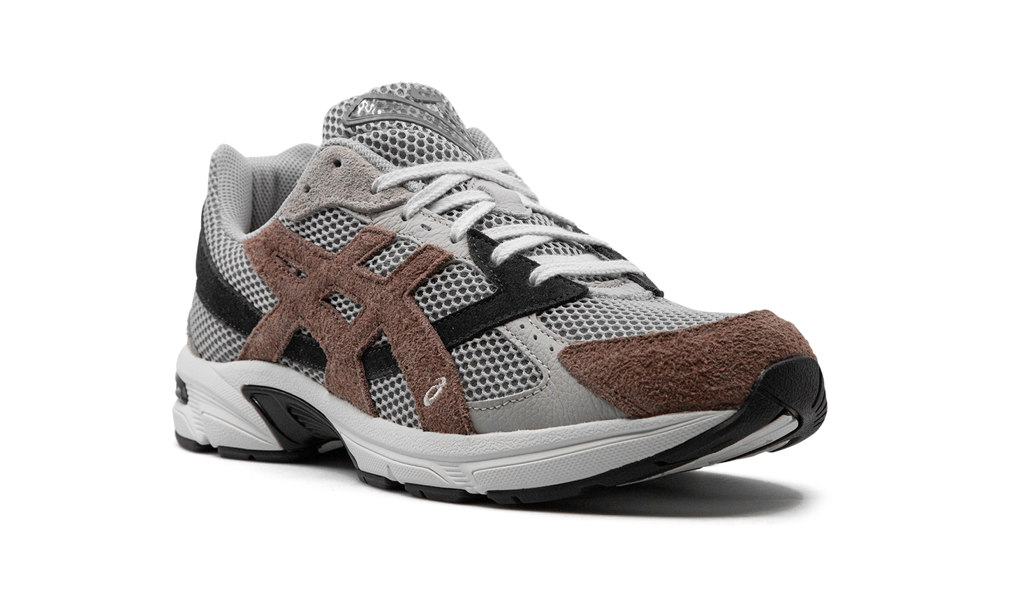 GEL -1130 "HAL Studios Smoke Grey" 1201A487 020