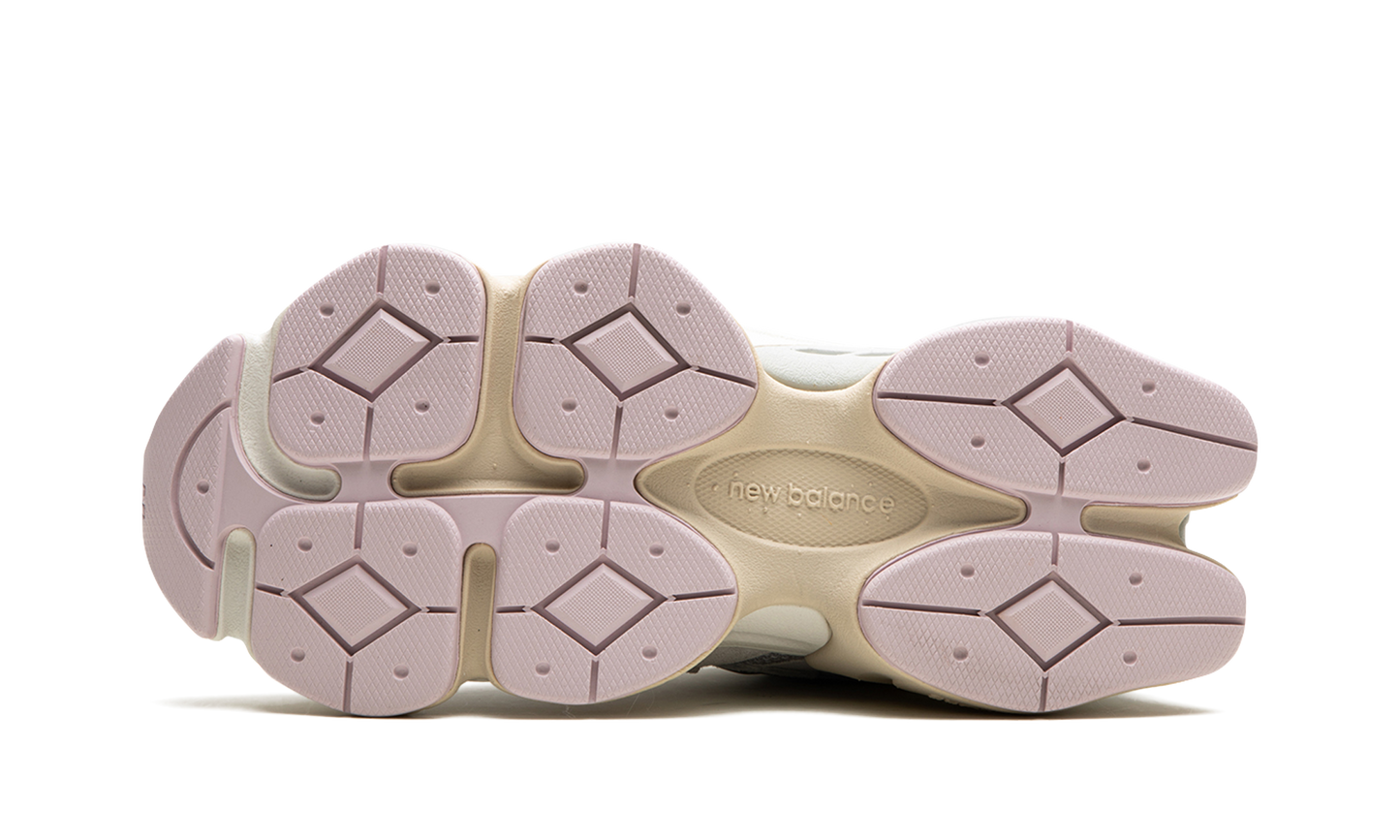 9060 "Grey Matter" U9060GM