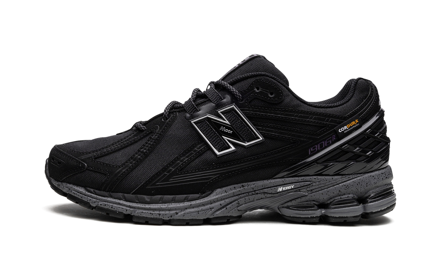 1906R "Cordura Pocket Black"