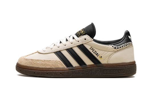 Handball Spezial WMNS "Wonder White Black" IE3698