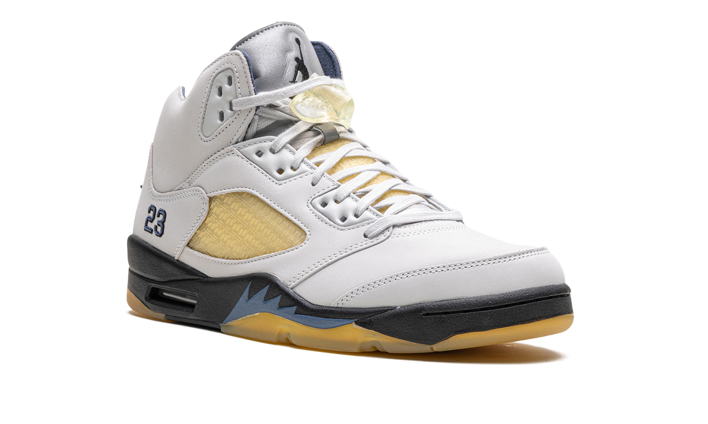 AIR JORDAN 5 WMNS "A Ma Maniére - Diffused Blue" FZ5758 004