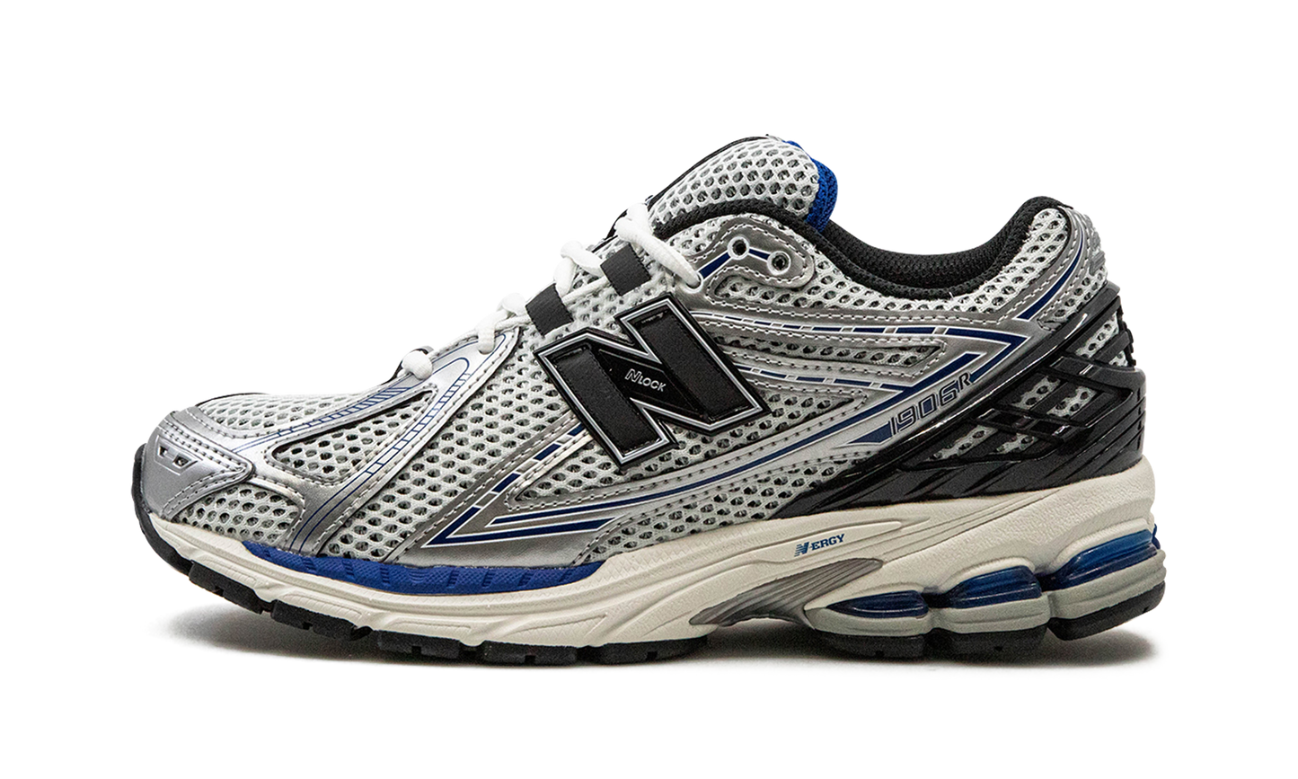 1906R "Silver Metallic" M1906RCD