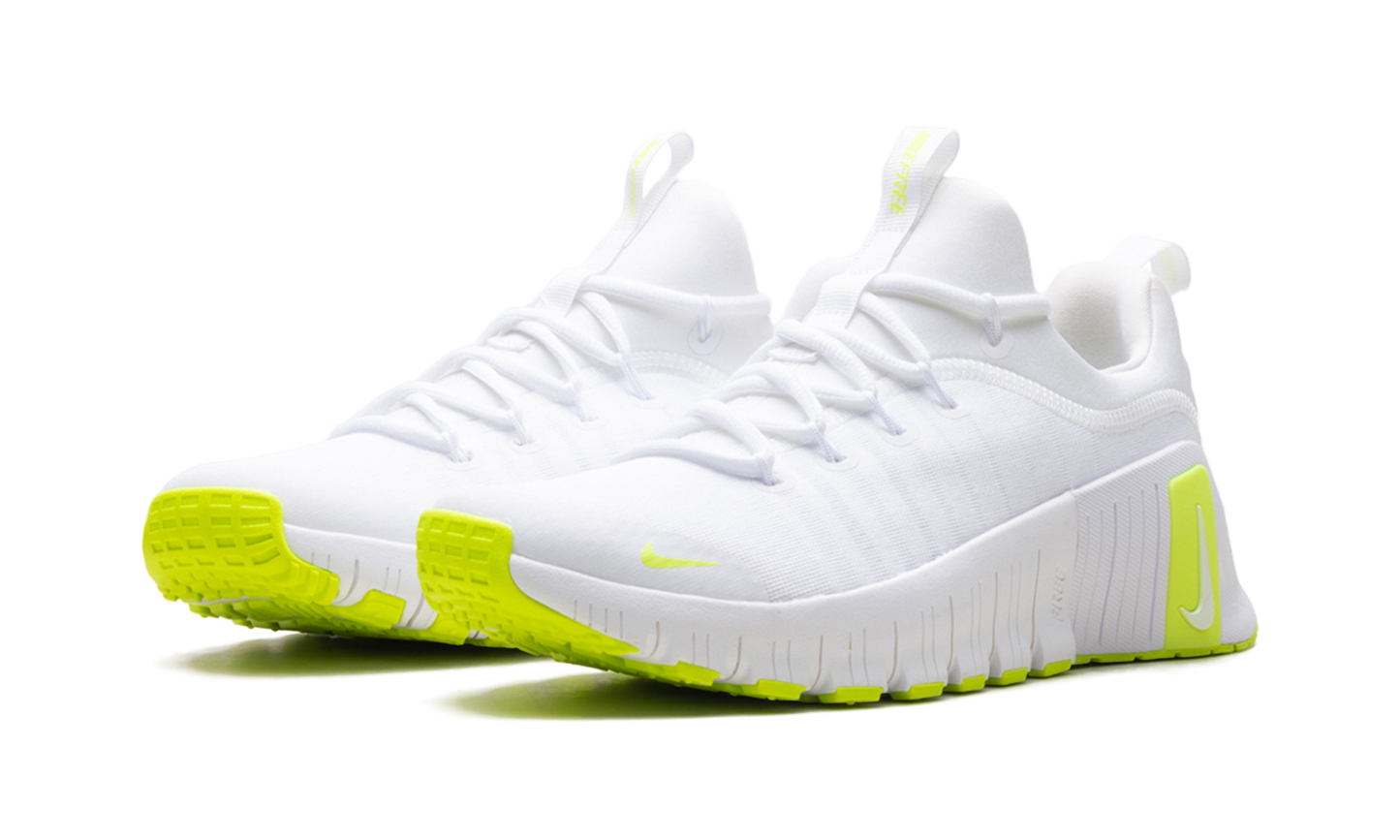 Free Metcon 6 "White Volt" FJ7127 104