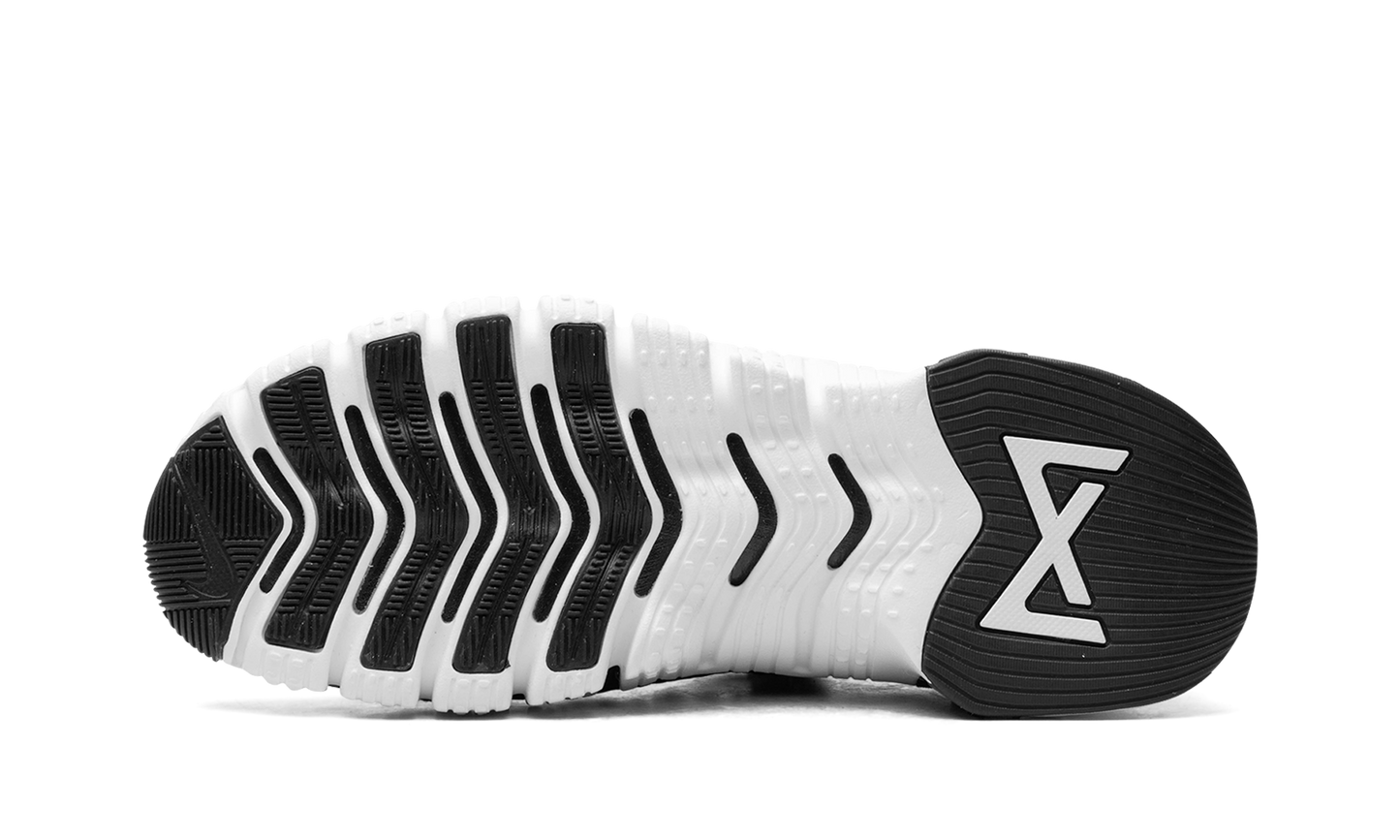 Free Metcon 5 TB "Black White" FN6616 002