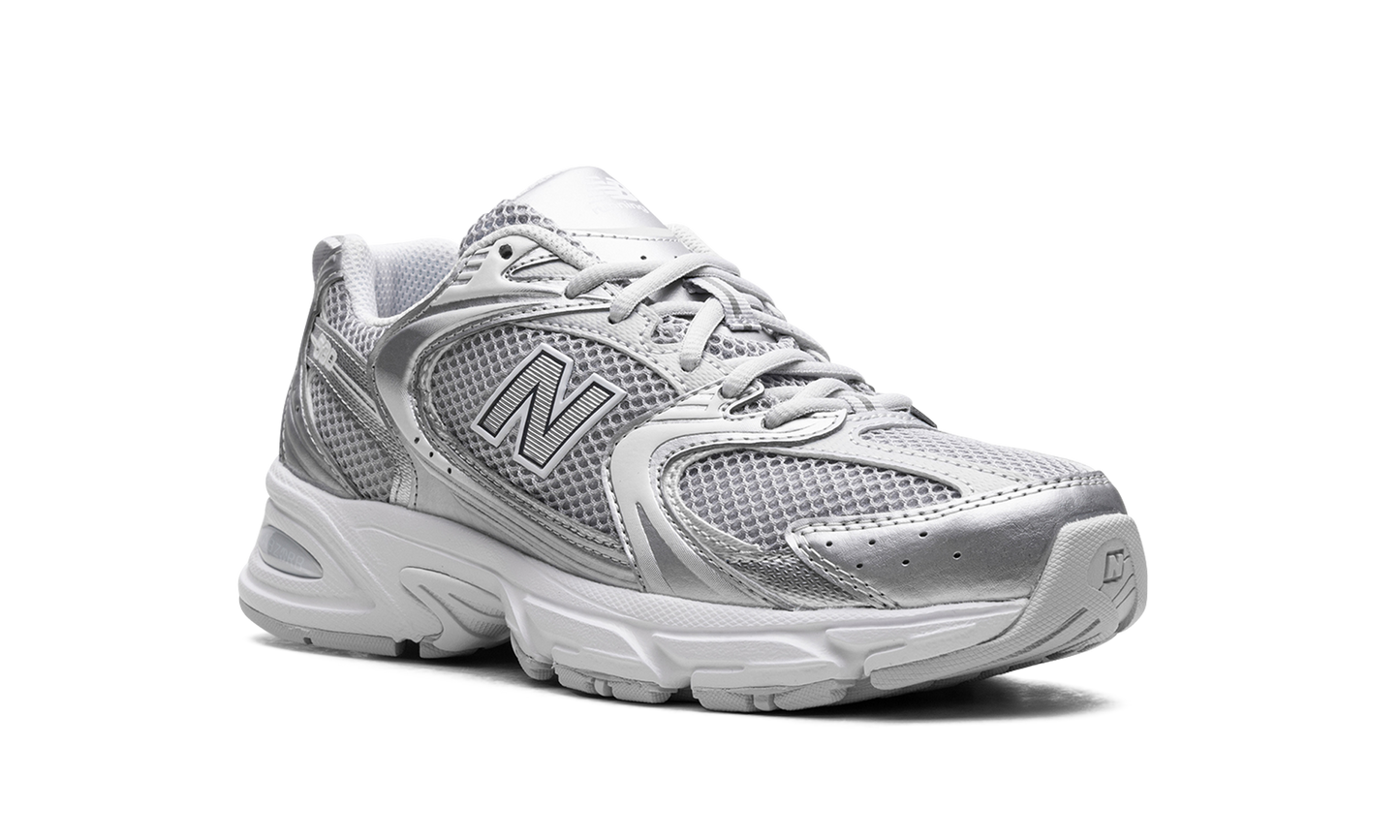 530 "Moonbeam Silver Metallic" MR530RS