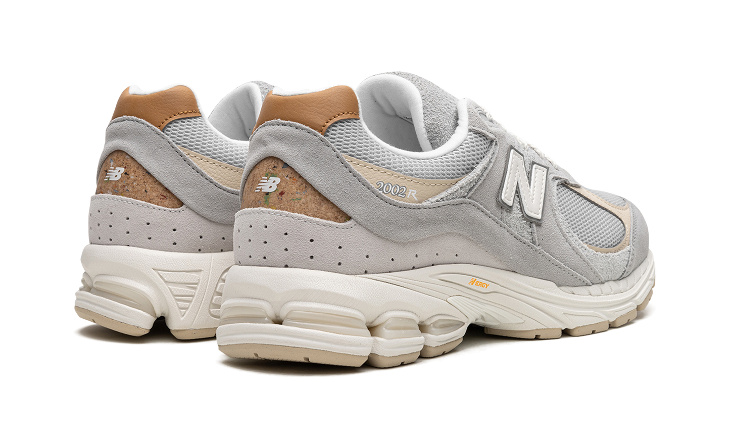 2002R "Concrete" M2002RSB