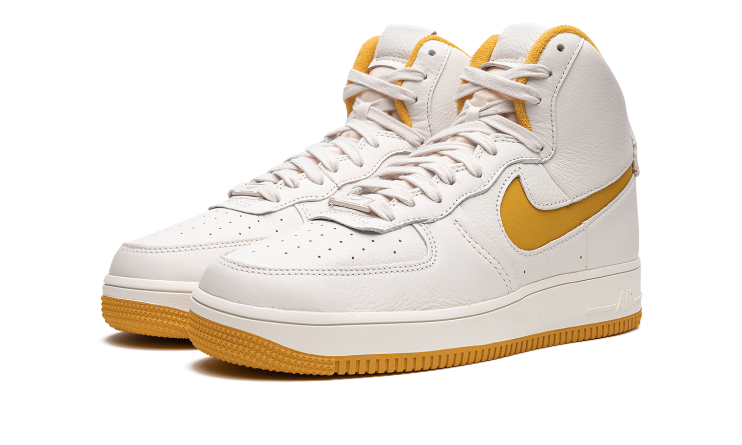 AIR FORCE 1 HIGH SCULPT MNS WMNS DC3590 001