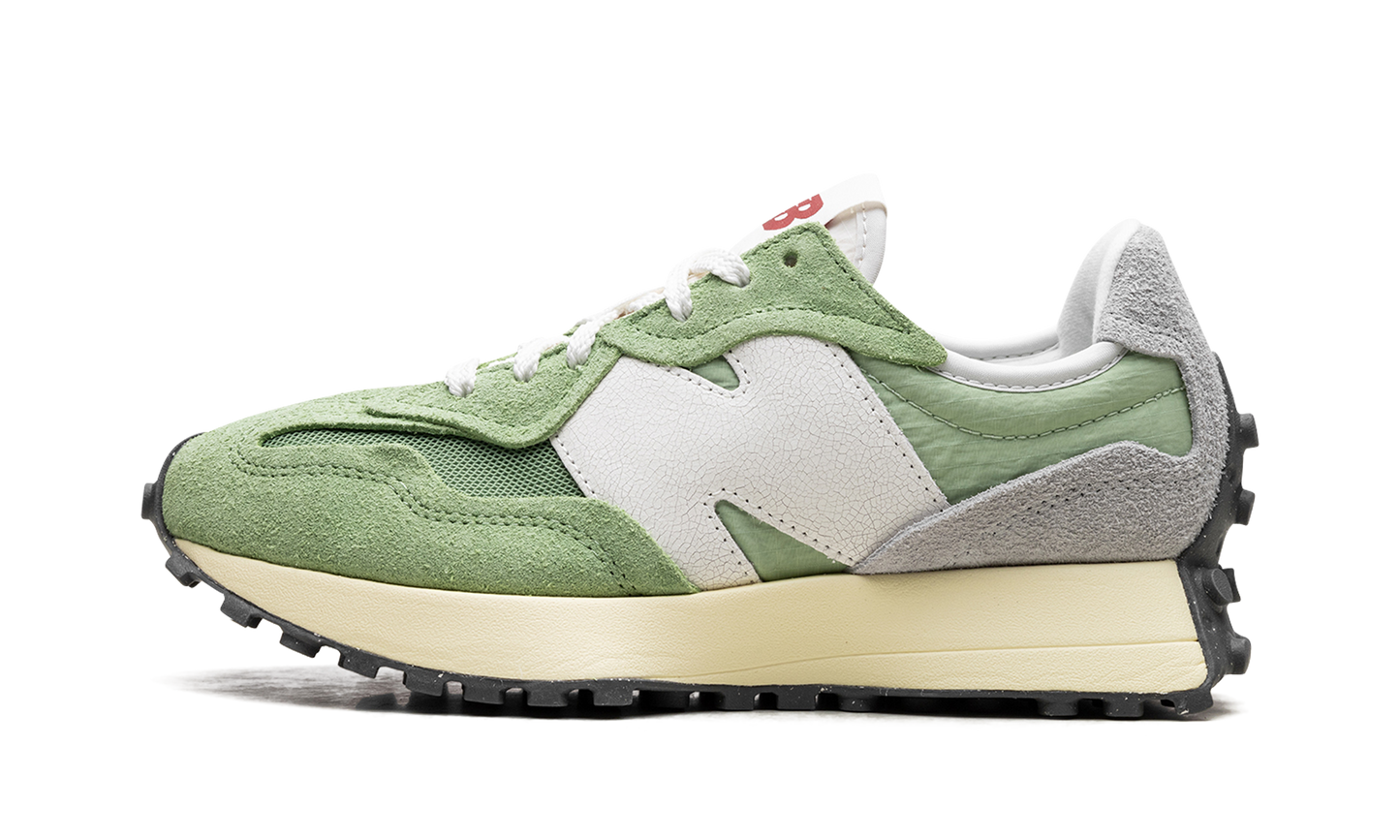 327 "CHIVE AVOCADO" U327WRD