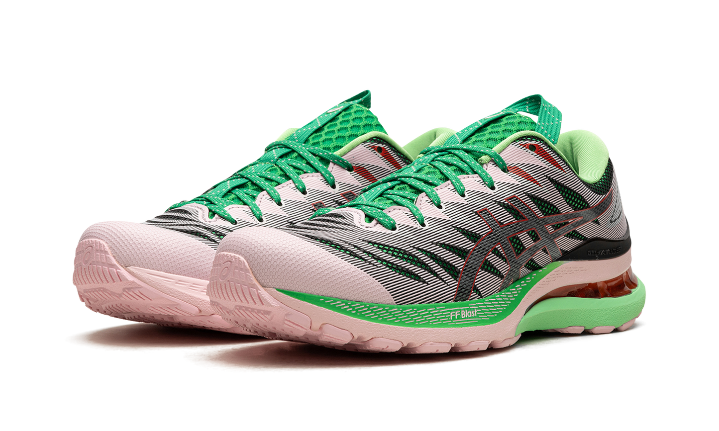 FN3-S GEL-KAYANO 28 WMNS "Sweet Dreams" 1202A261 700