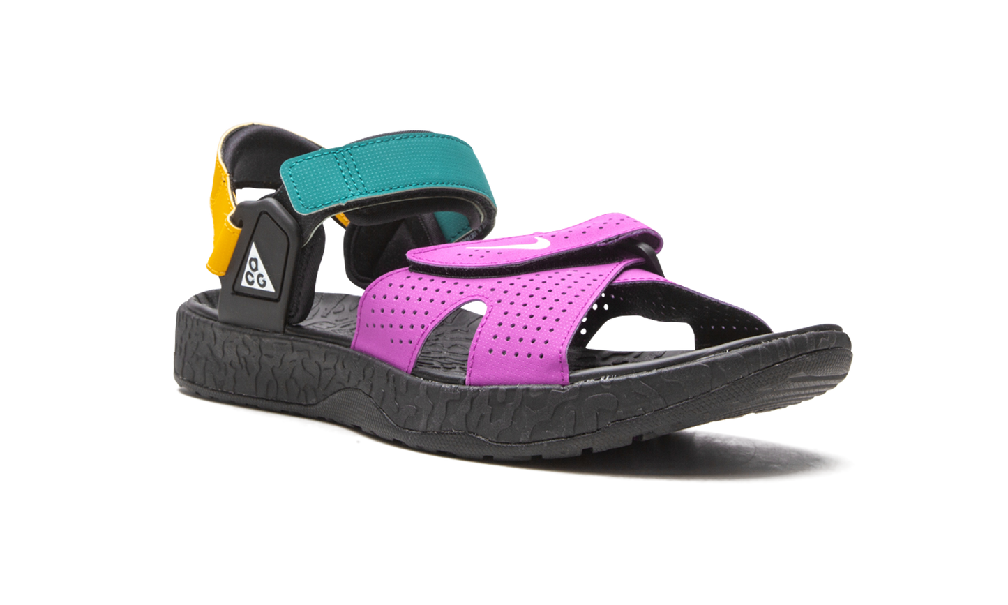 ACG AIR DESCHUTZ CT2890 002