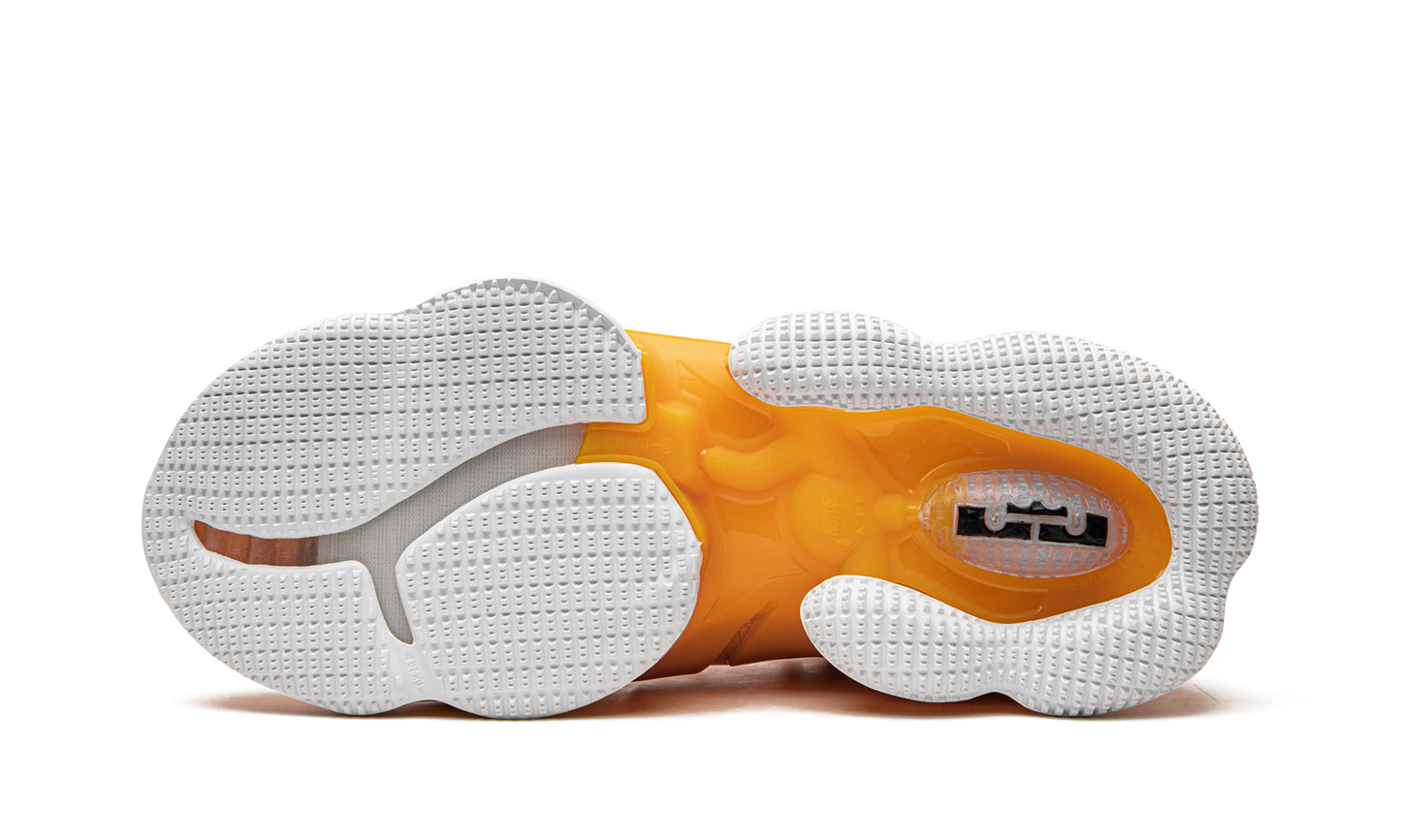 LeBron 19 "Hard Hat" CZ0203 700