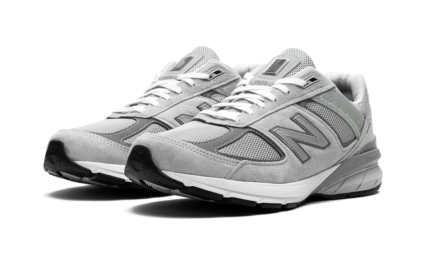 990 V5 "Grey" M990GL52E