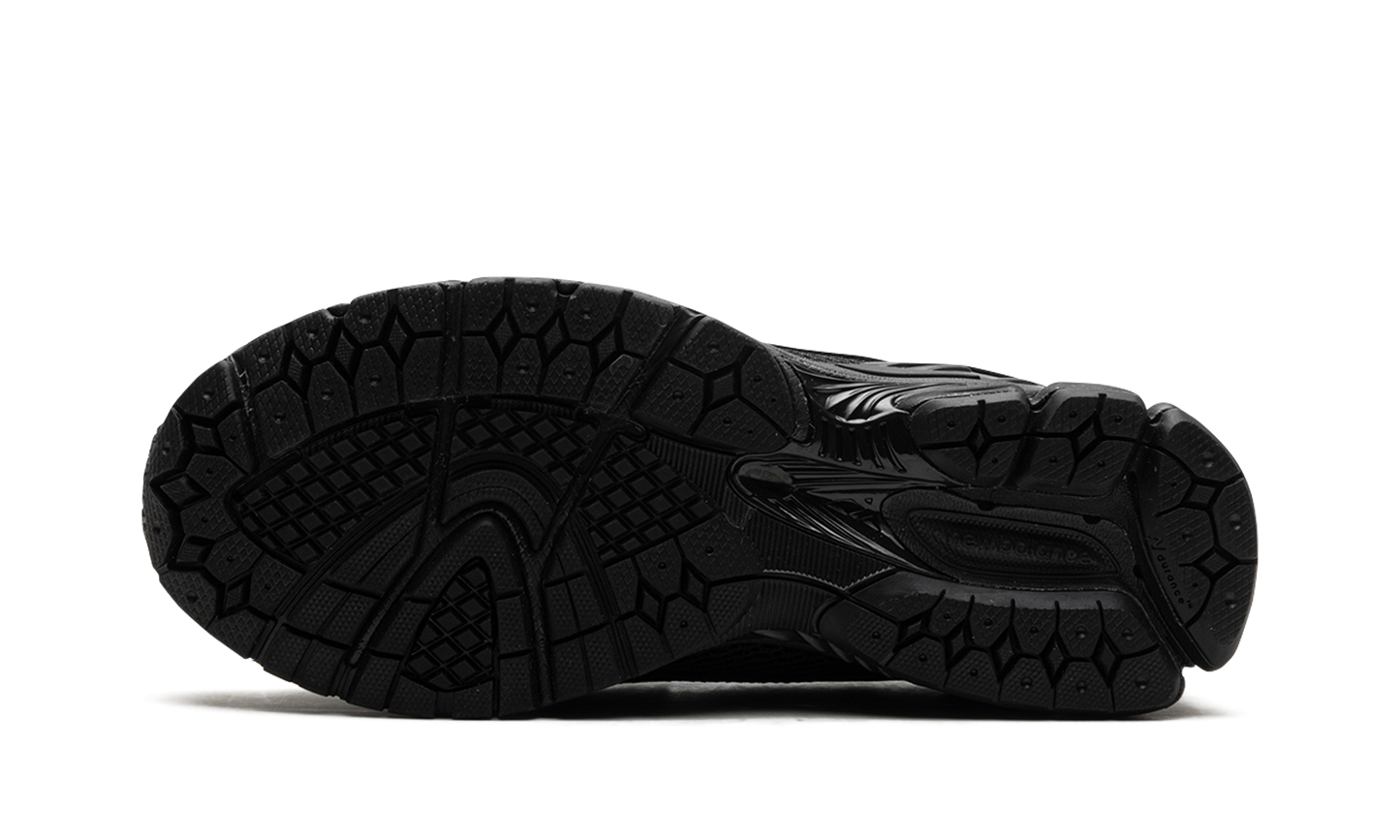 1906L "Blacktop Phantom" U1906LAI