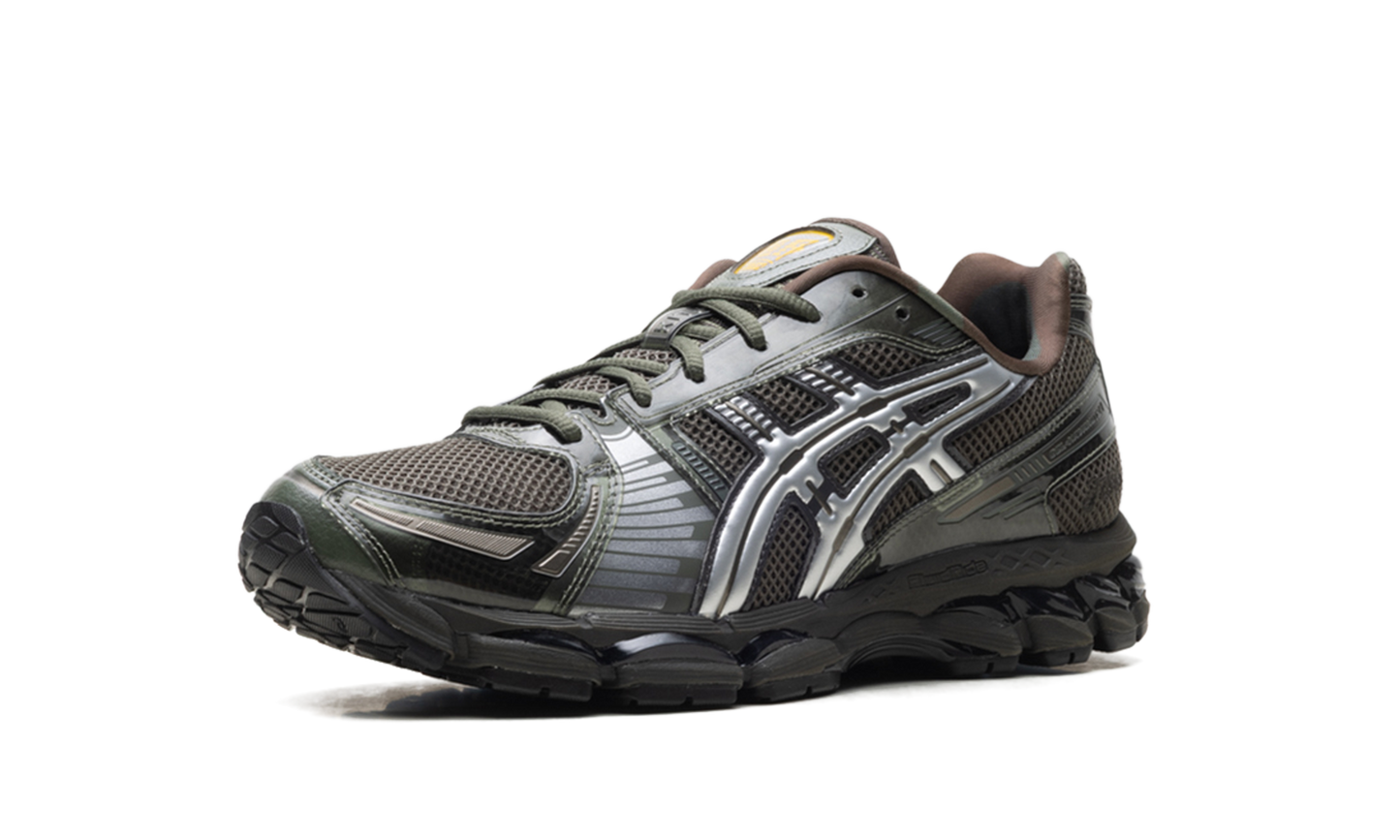 GEL-KAYANO 12.1 "Kith - Captain America vs. Guile - Double Box" AI MVC011298