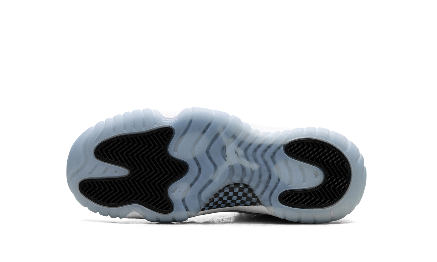 Air Jordan 11 GS "Legend Blue" 378038 104