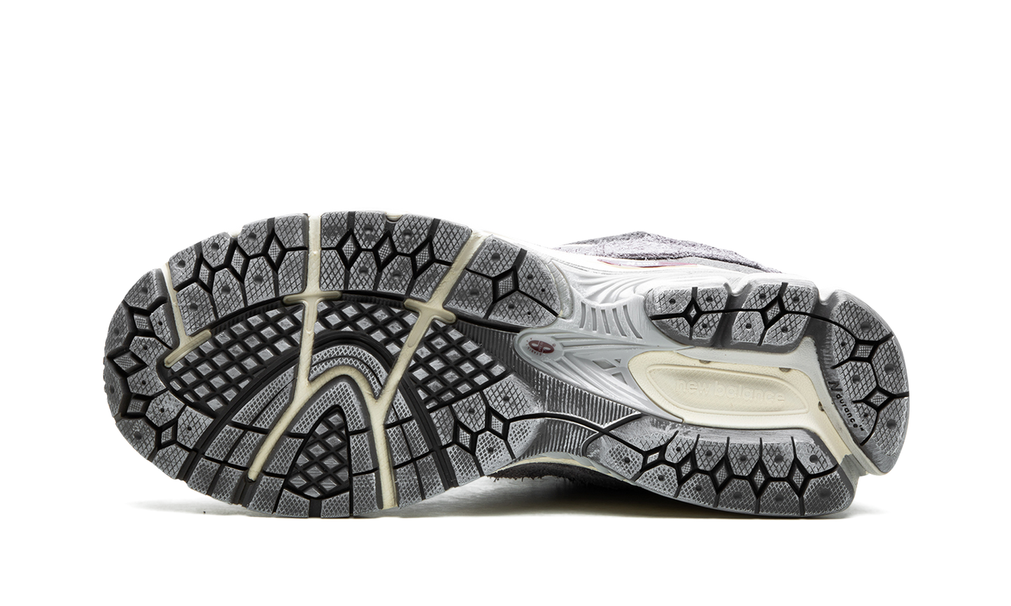 2002R "Lunar New Year - Zinc" M2002RDY