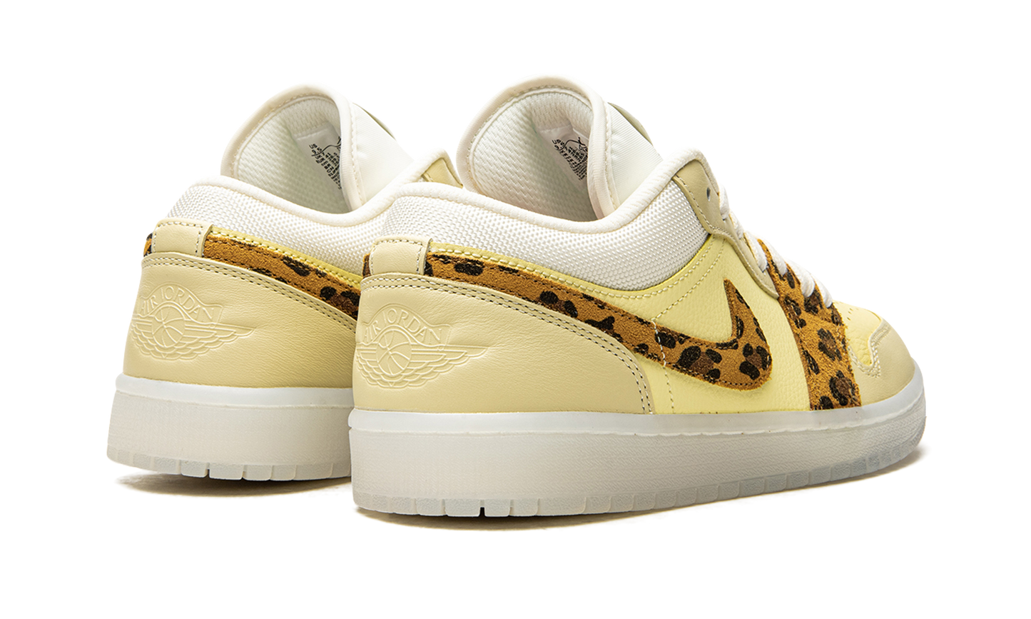 AIR JORDAN 1 LO WMNS "SNKRS Day" DN6998 700