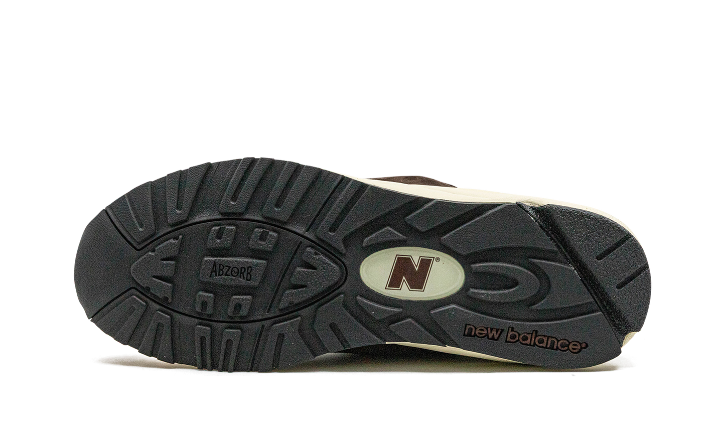 990v2 "Made In USA - Brown" M990BB2