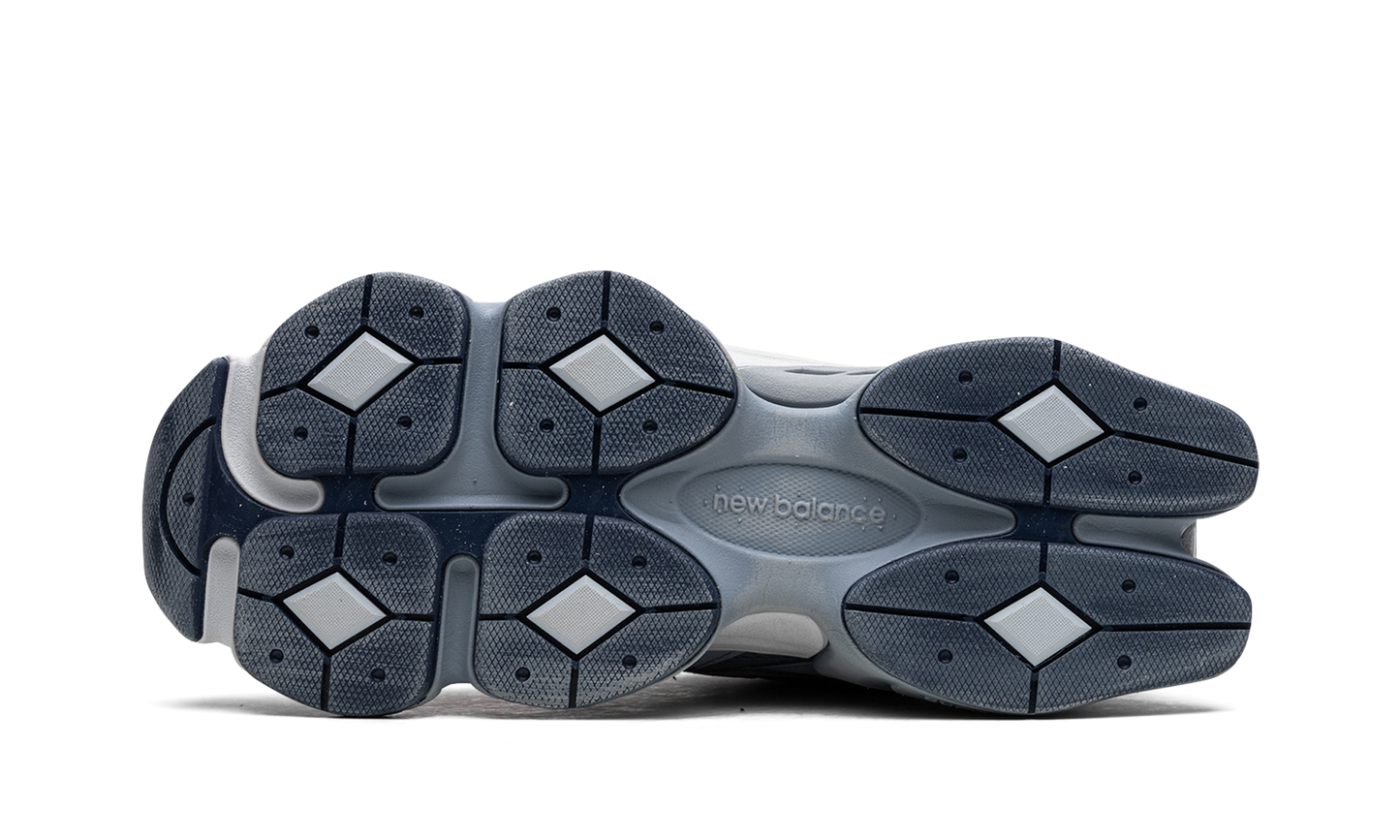 9060 "Moon Daze" U9060MD1