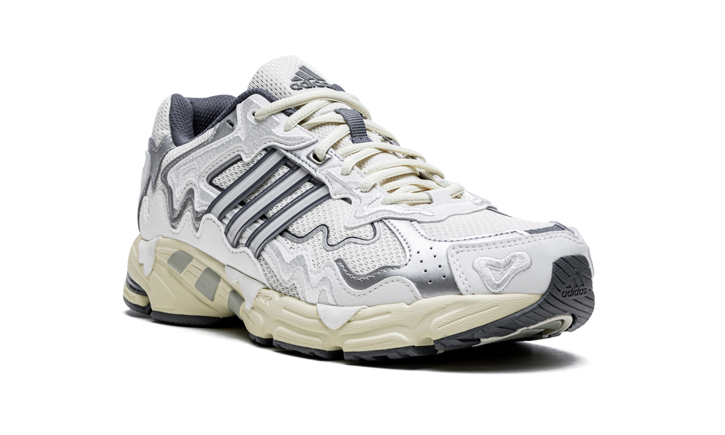 Response CL "Bad Bunny - White" GY0102