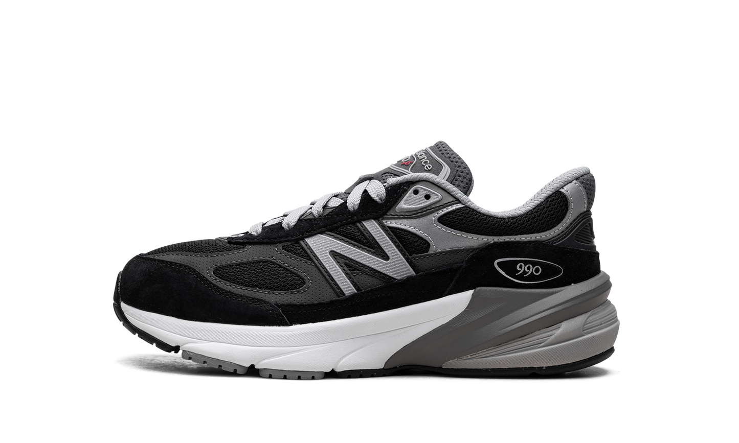 990v6 GS "Black/Silver" GC990BK6