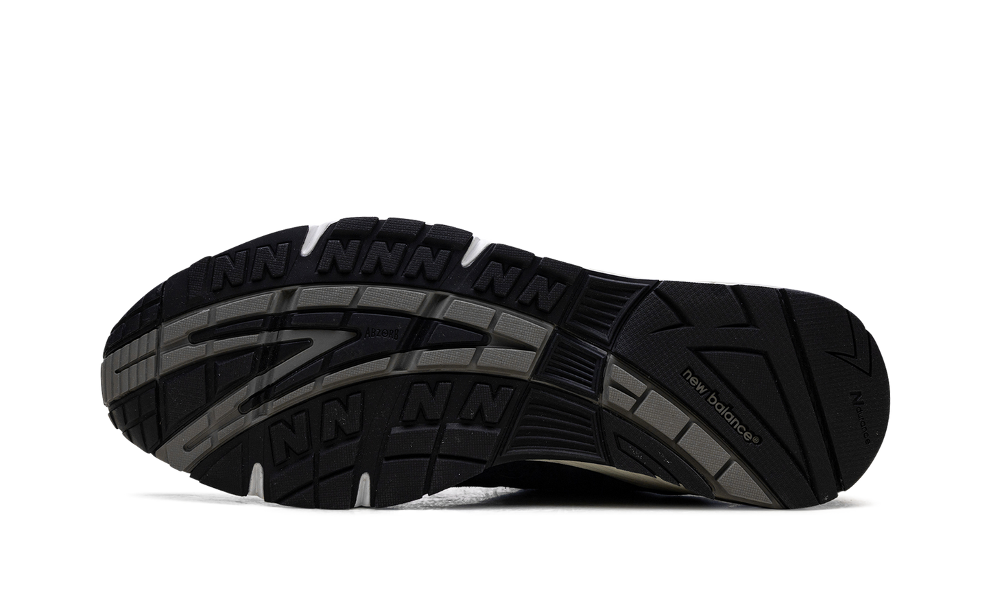 991 "Made in England - Navy" M991NV