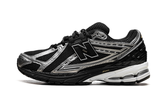 1906R "Black Grey White" U1906RCF