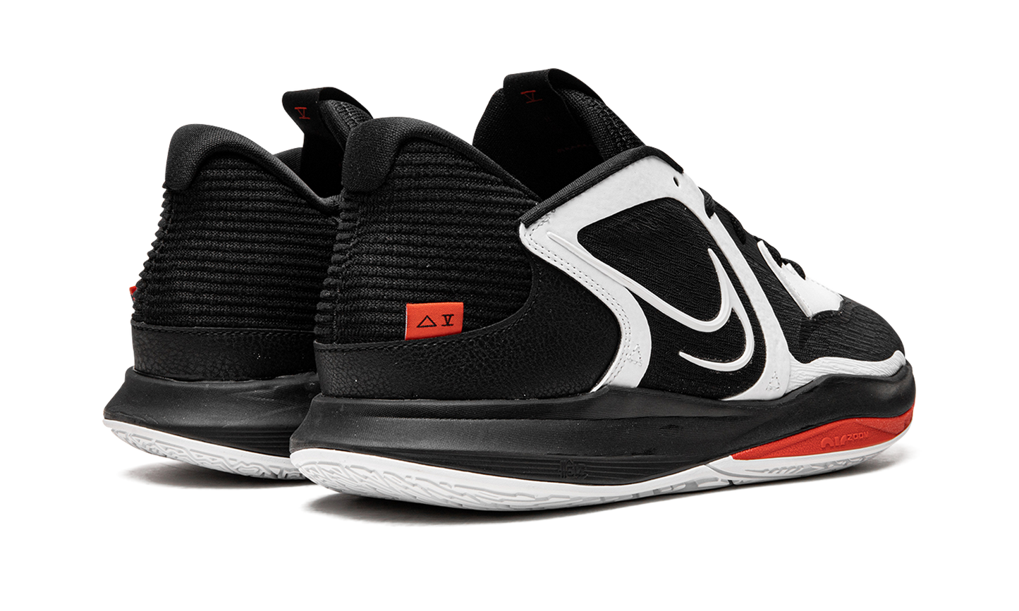 Kyrie Low 5 "Dominoes" DJ6012 001