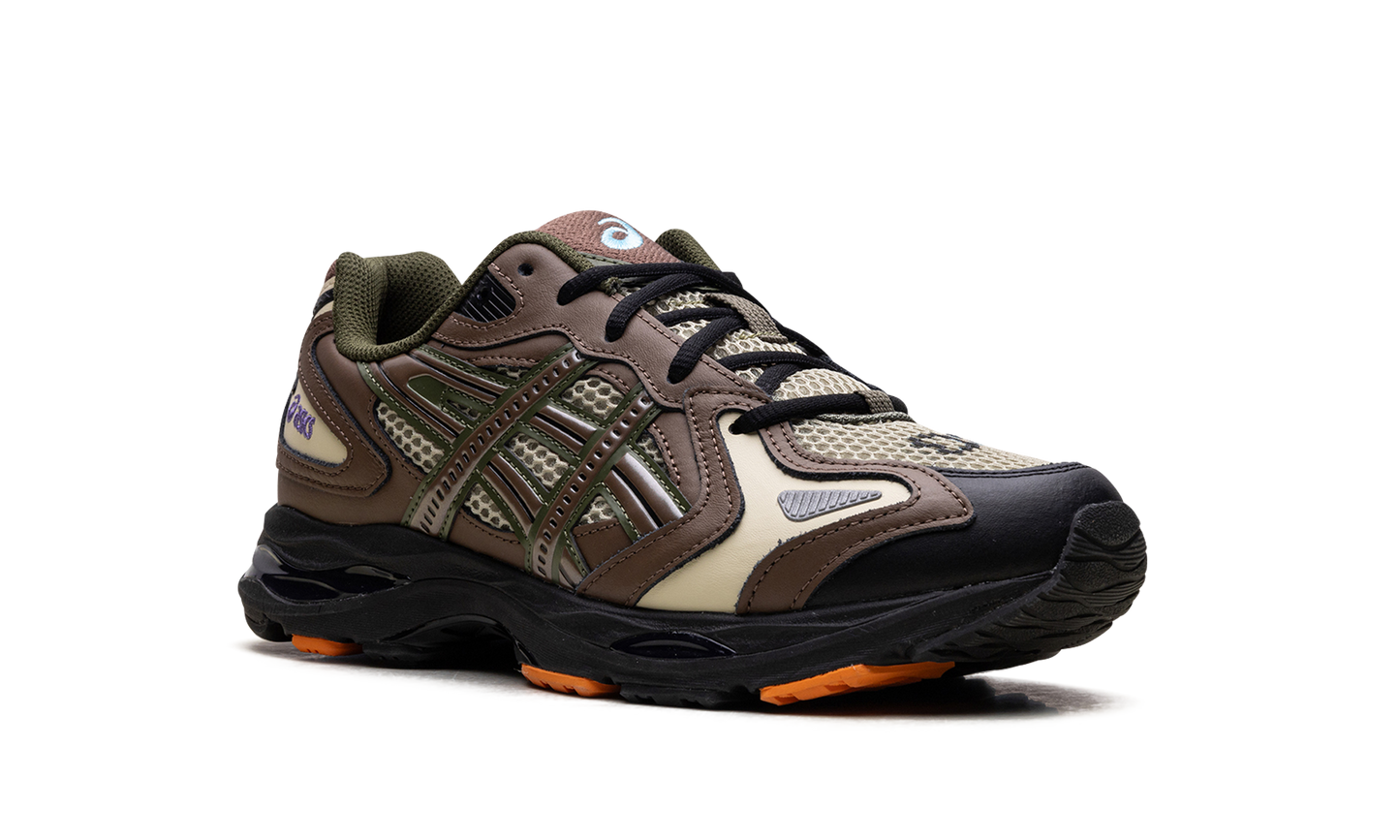 GEL-K1011 "Gallery Dept - Khaki Clay Canyon" 1203A693 300