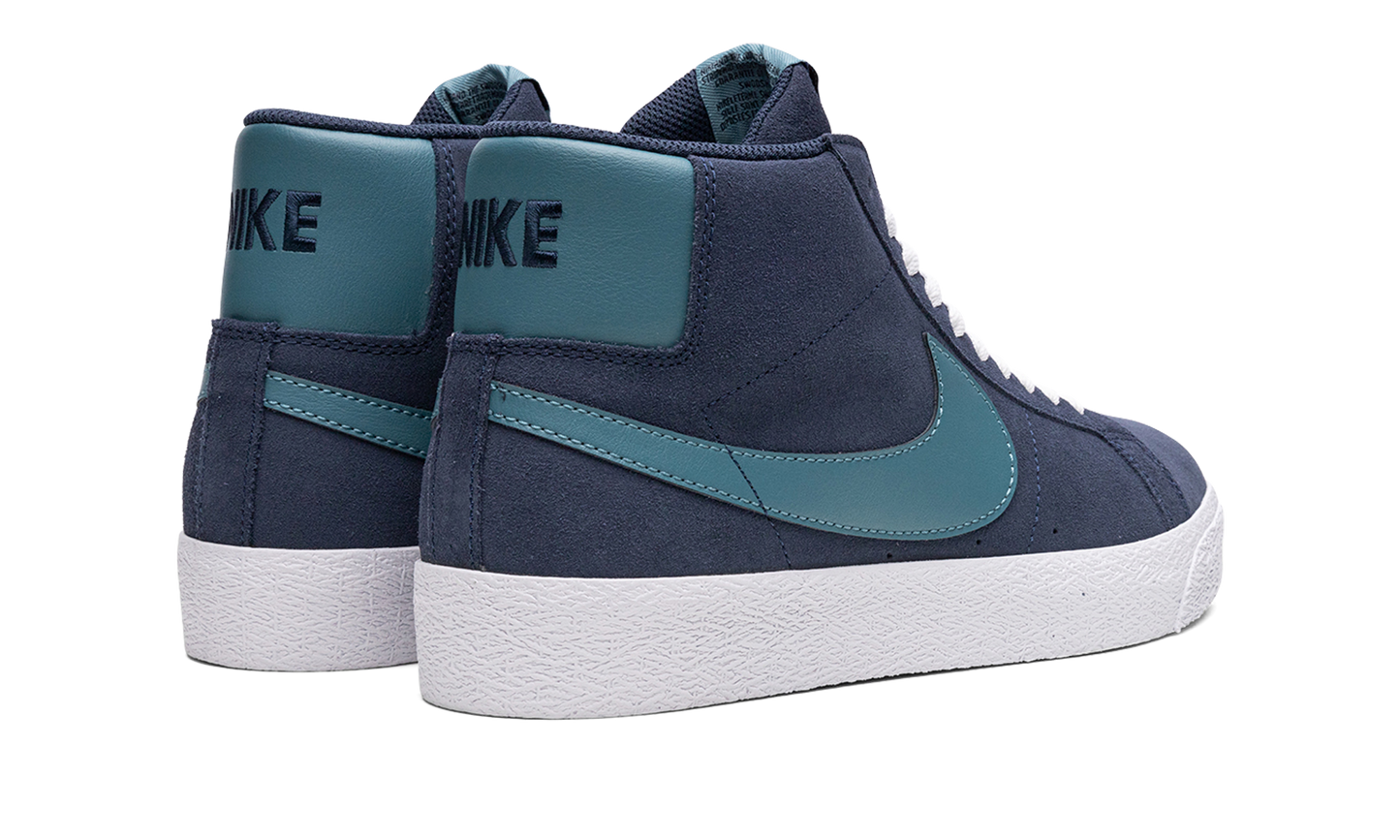 SB Blazer Mid "Navy Aqua"