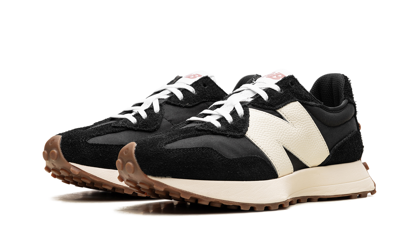 327 WMNS "Black White Gum" WS327BL