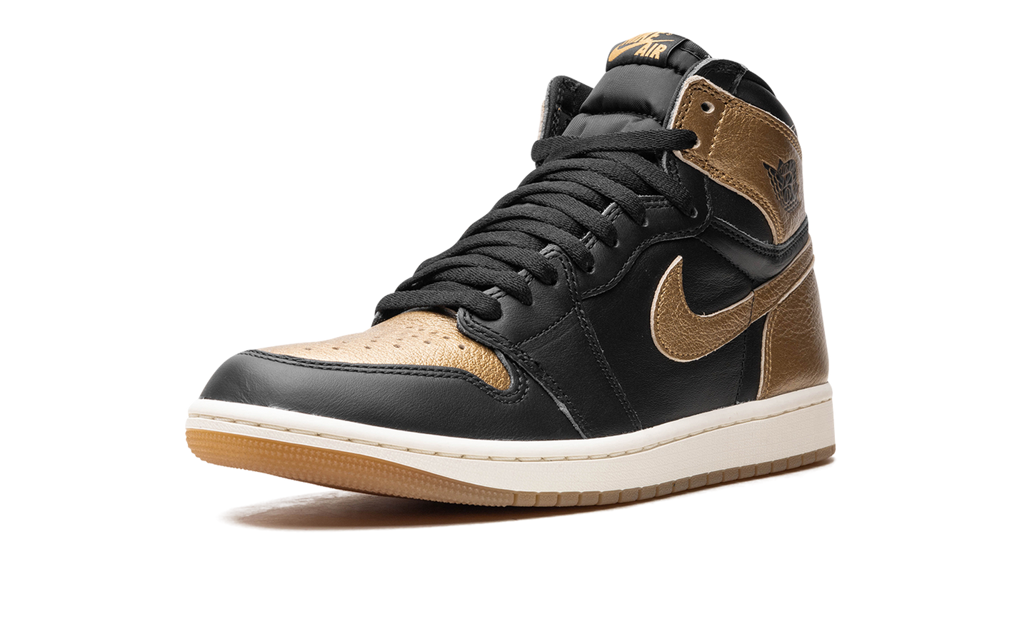 Air Jordan 1 "Metallic Gold" DZ5485 071