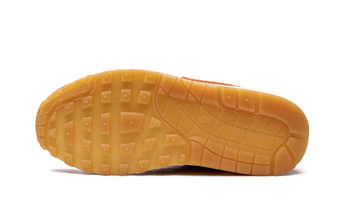 AIR MAX 1 PRM MNS WMNS "Somos Familia"