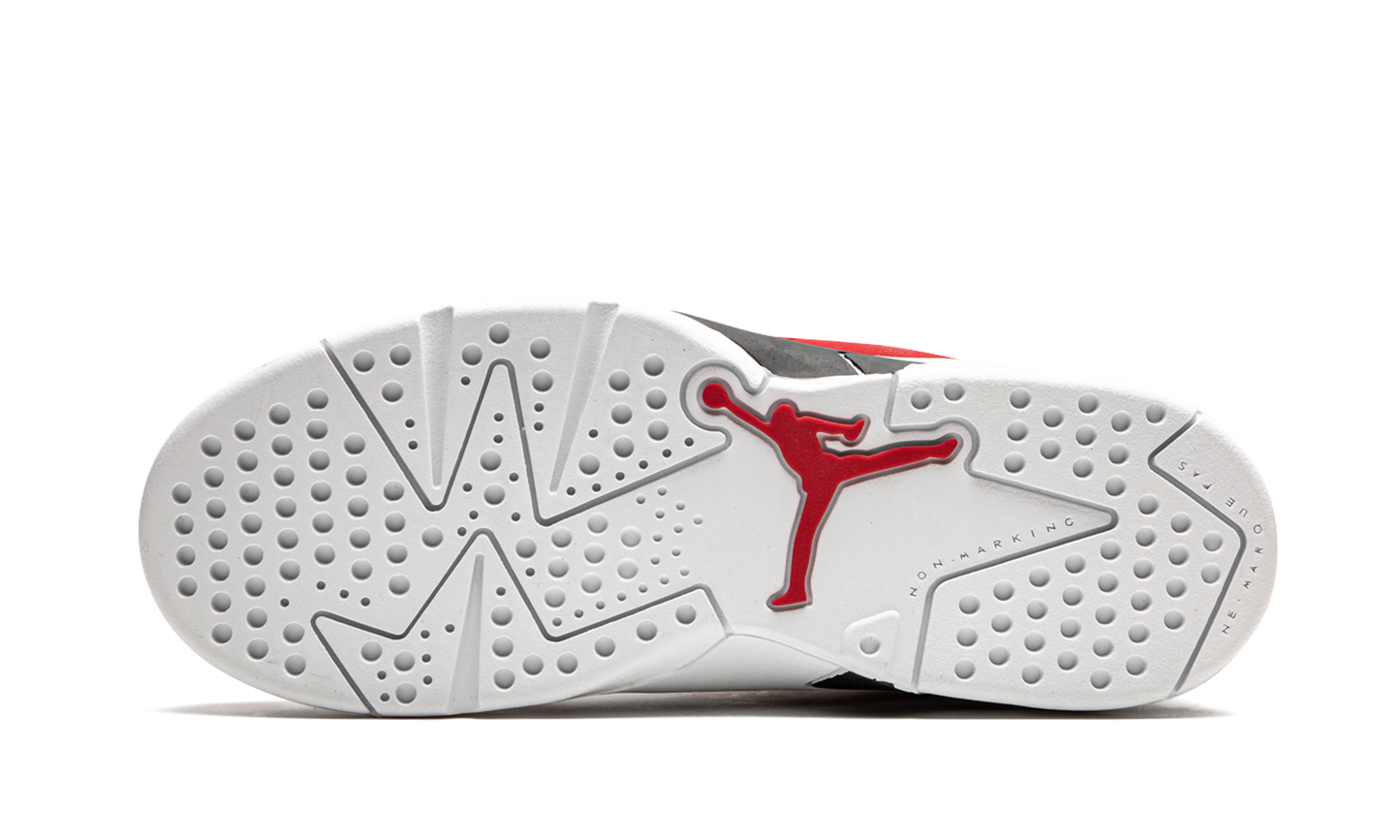 Air Jordan 6 Retro PS "Carmine 2021" 384666 106