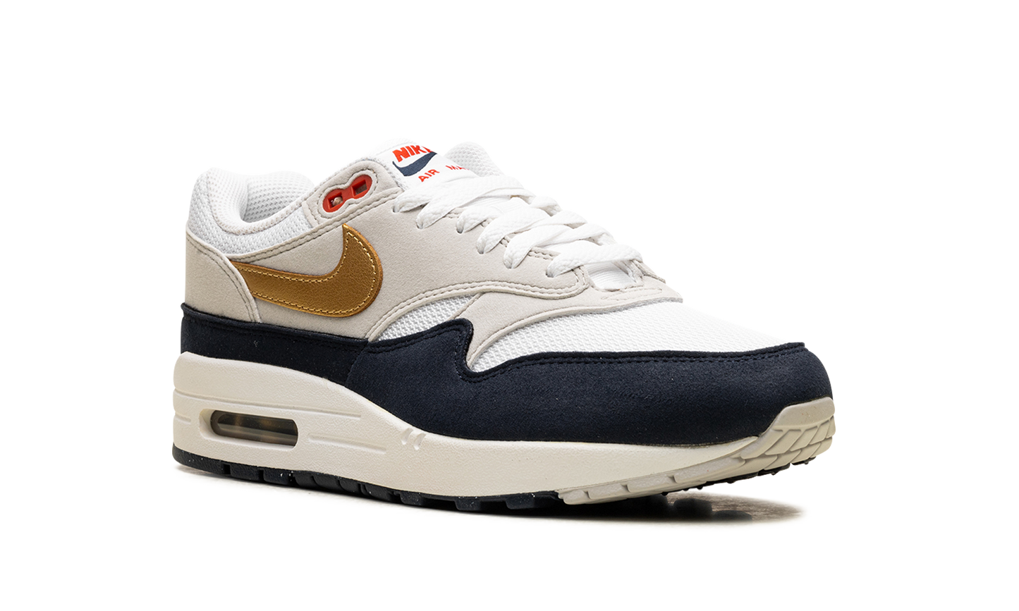 Air Max 1 "White" HM9604 400