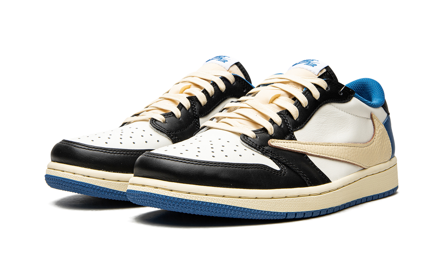 Air Jordan 1 Low OG SP "Travis Scott - Fragment" DM7866 140