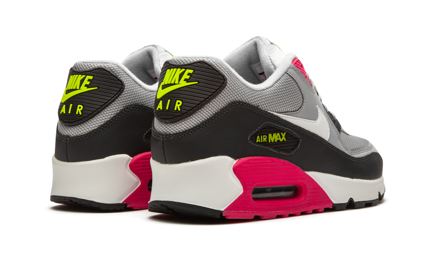 Air Max 90 Essential