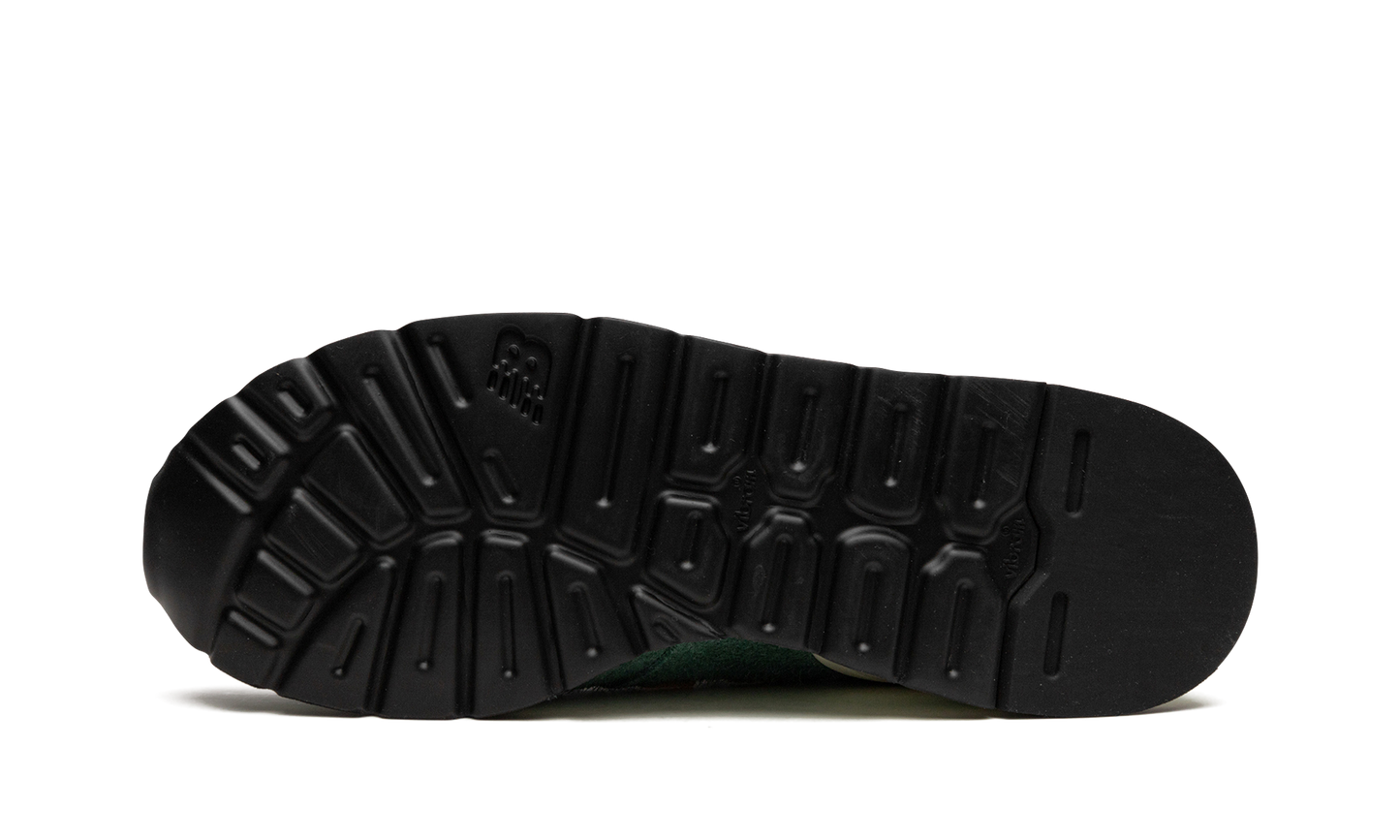 990 V1 "Green/Gold" M990GG1