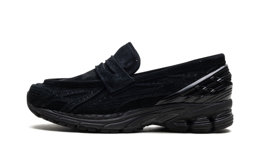 1906L "Black Suede" U1906LNT