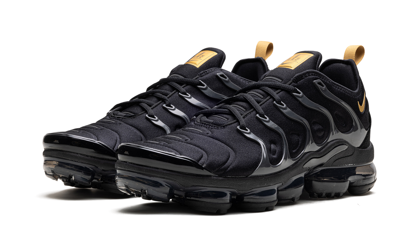 Air Vapormax Plus "Black" BQ5068 001