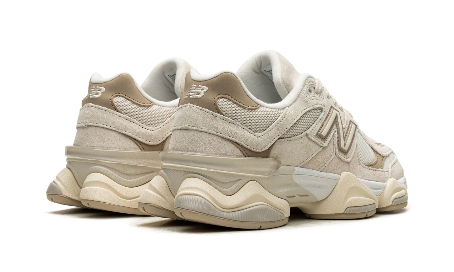 9060 "Mushroom Brown"