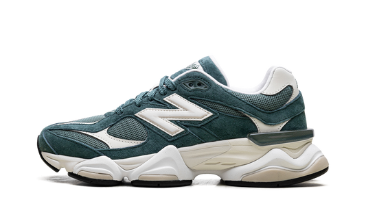 9060 "New Spruce Angora" U9060EEK