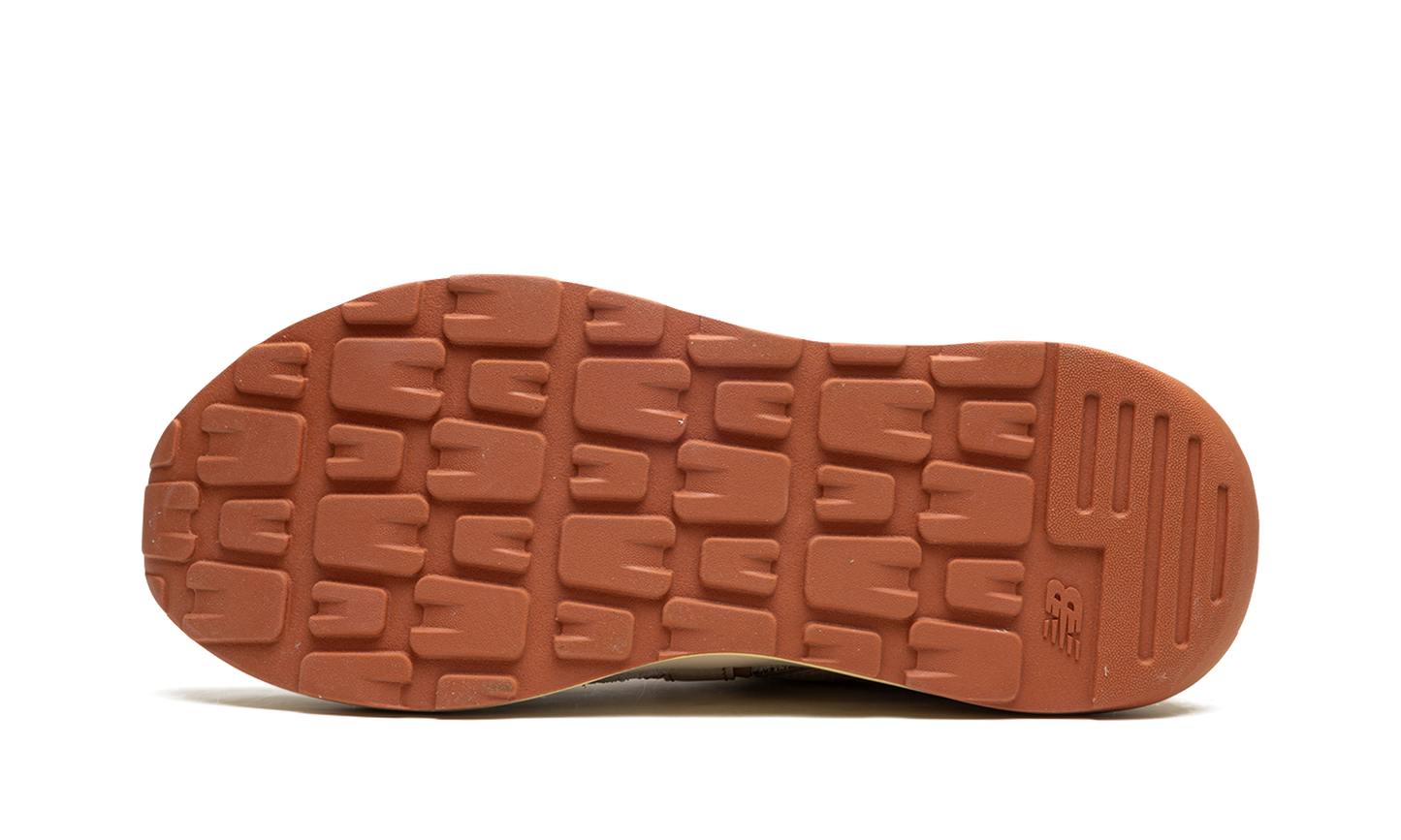 57/40 "Todd Snyder - Stony Beach"