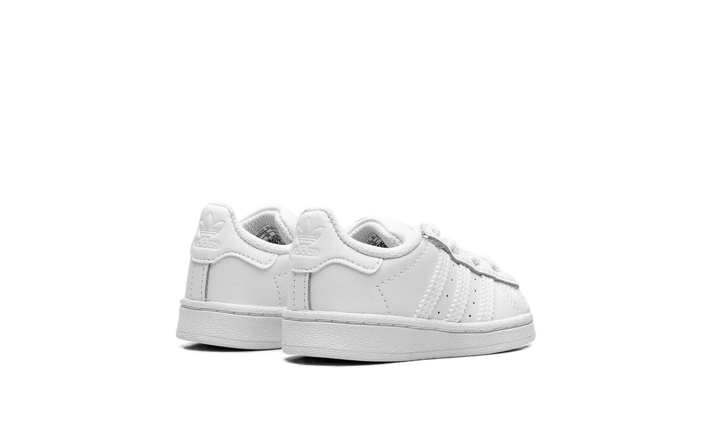 Superstar TD "White" EF5397