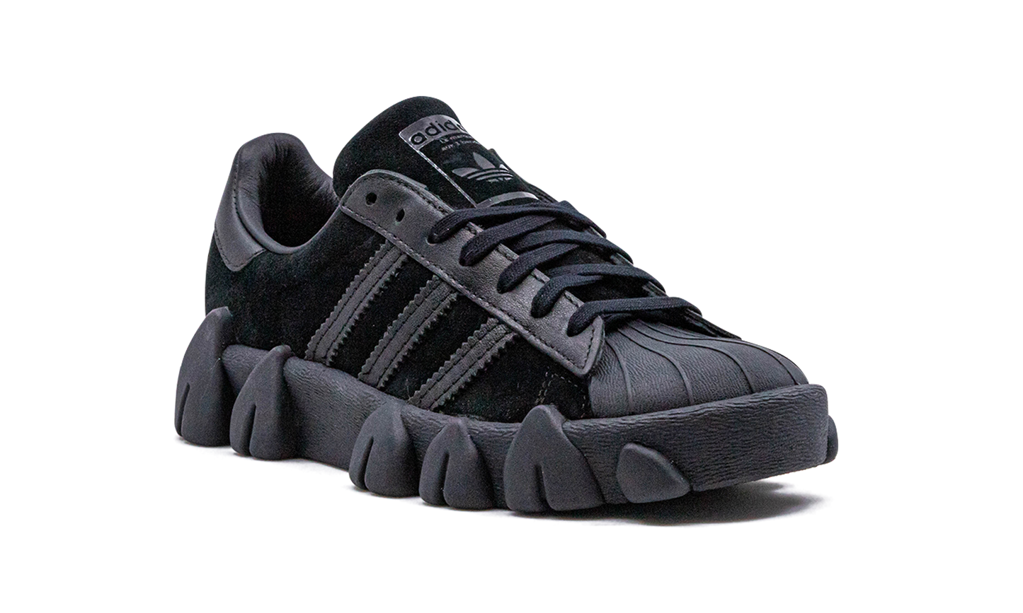 SUPERSTAR 80S MNS WMNS "Angel Chen Core Black" FY5350