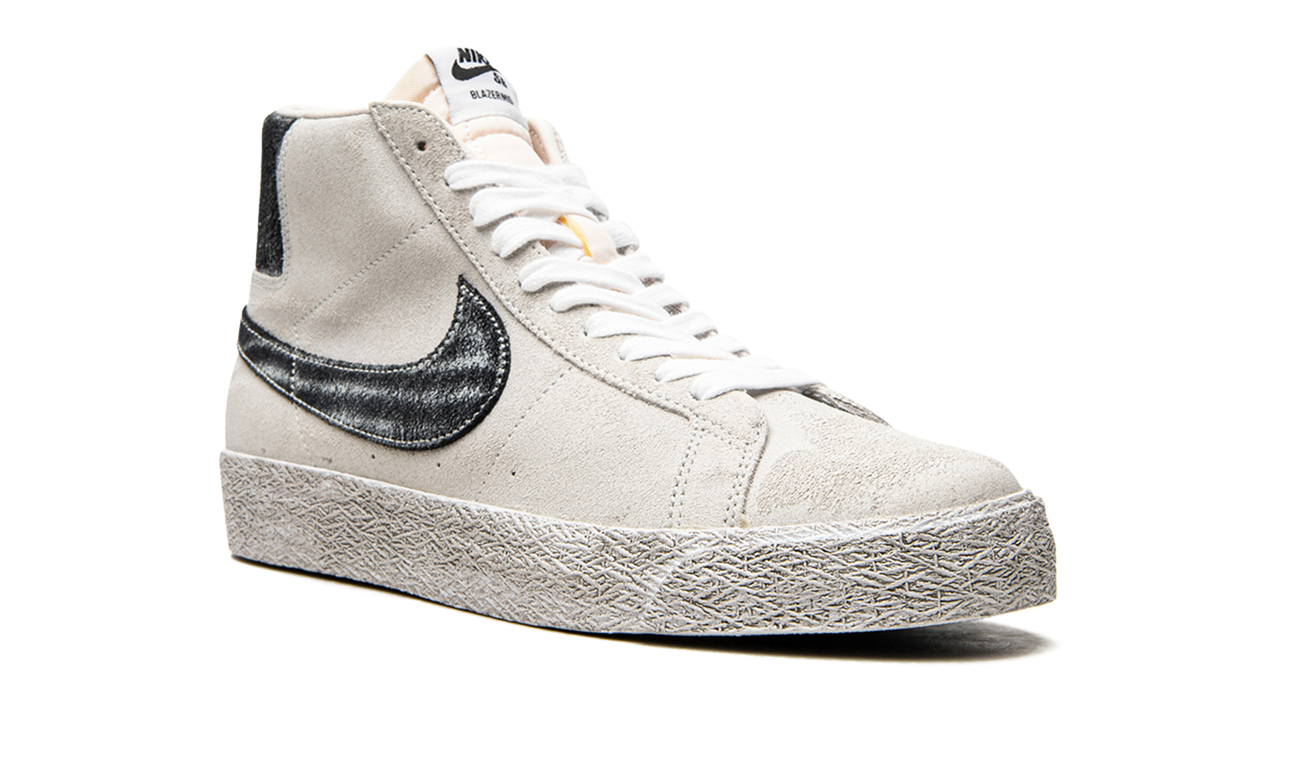 SB Blazer Mid "Faded Sail Black"